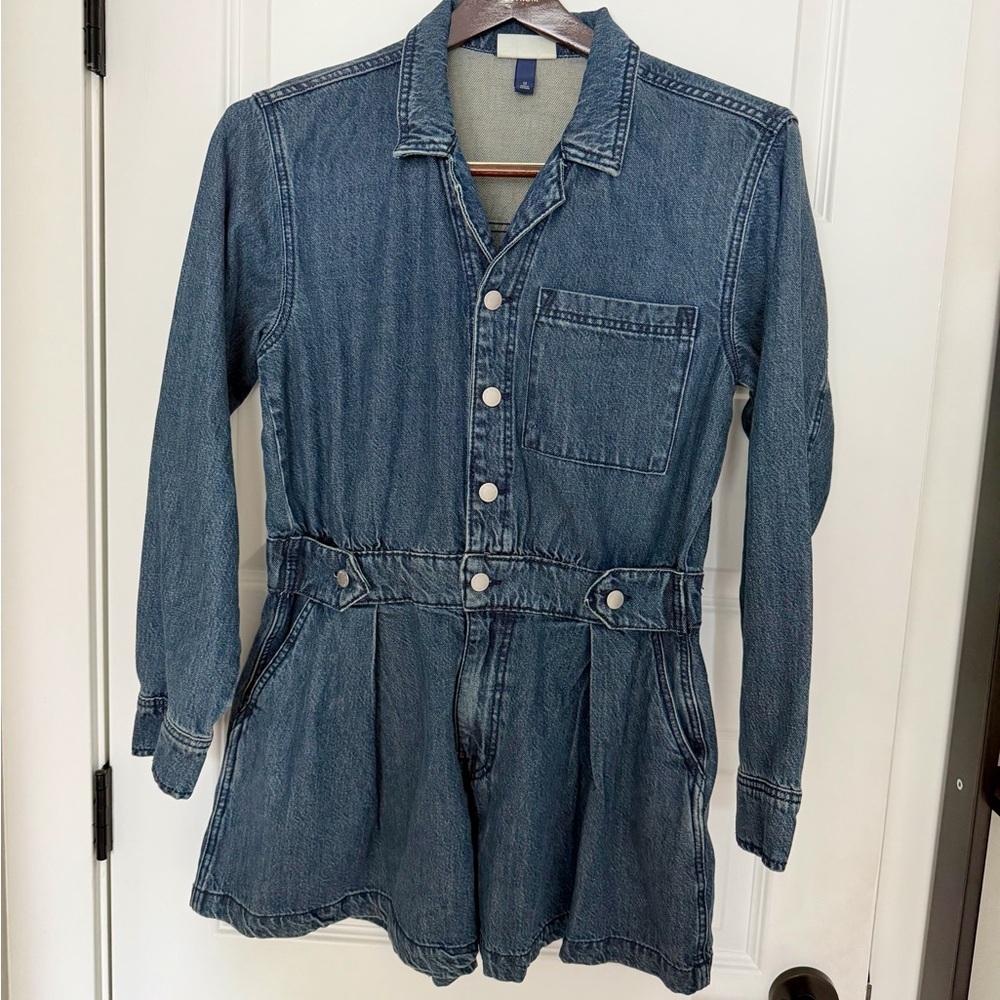 Universal Thread Soft Blue Denim Jean Shorts Coveralls Shortalls Size 12